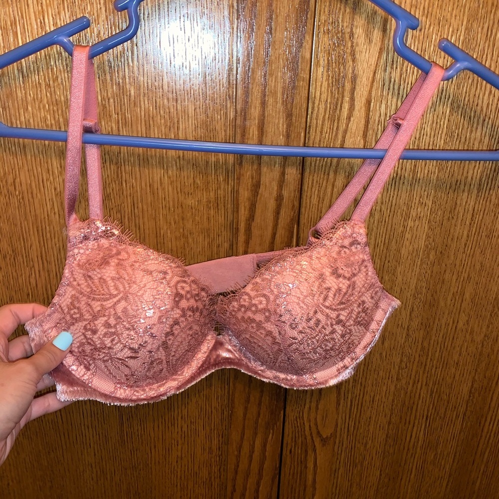 Victoria’s Secret bra